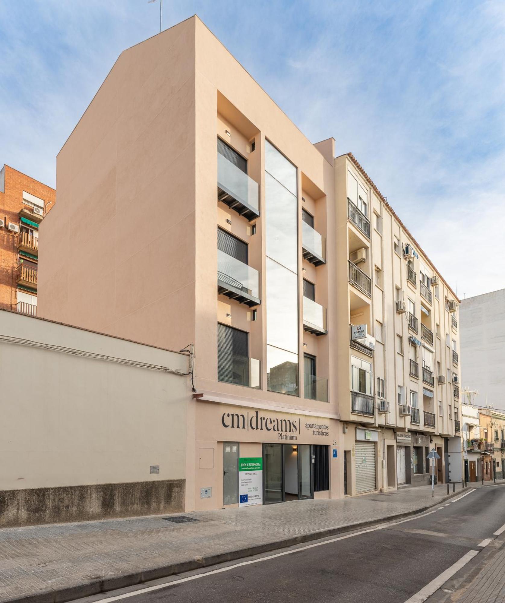 Cmdreams Platinium- Apartamentos Turisticos En El Centro De 메리다 외부 사진